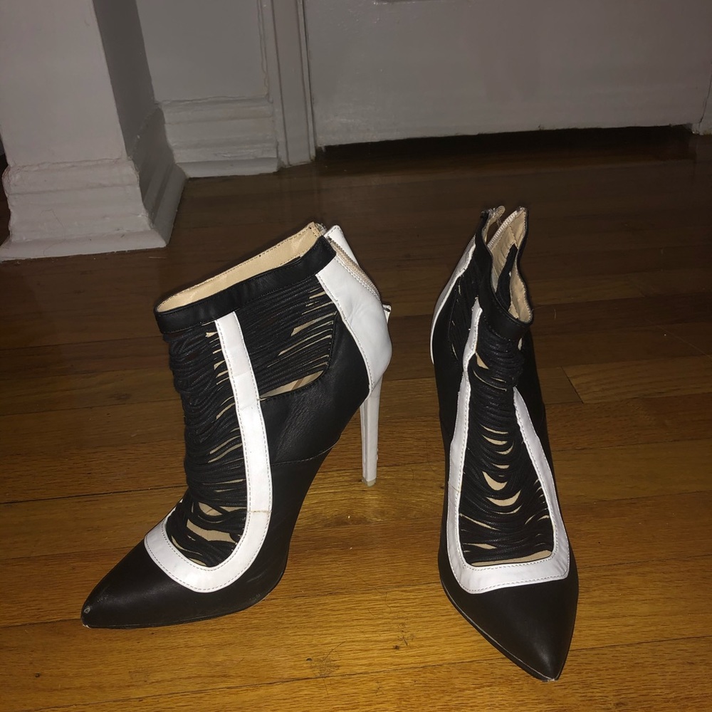 GX black & white booties